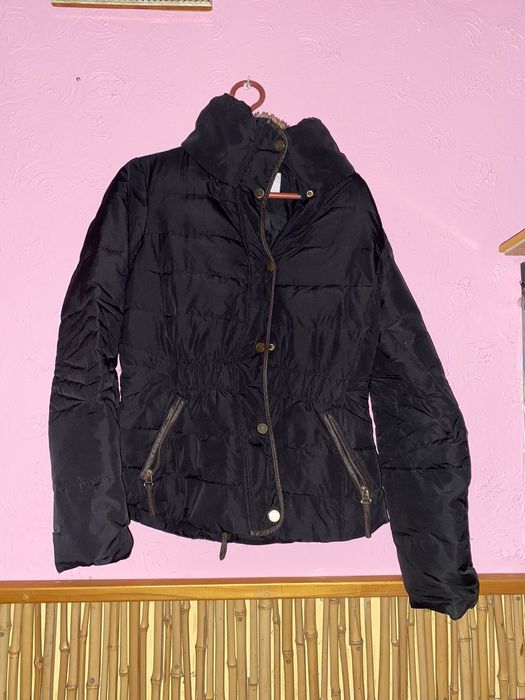 Куртки жіночі кожа,тканина