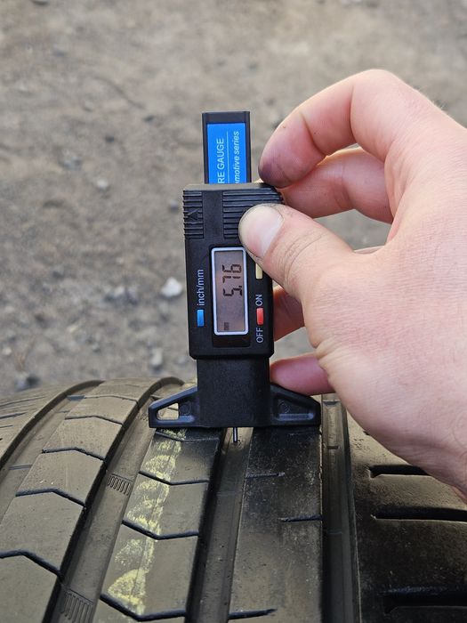 Шины БУ 225 40 R 18 Vredestein ultrac satin лето комплект