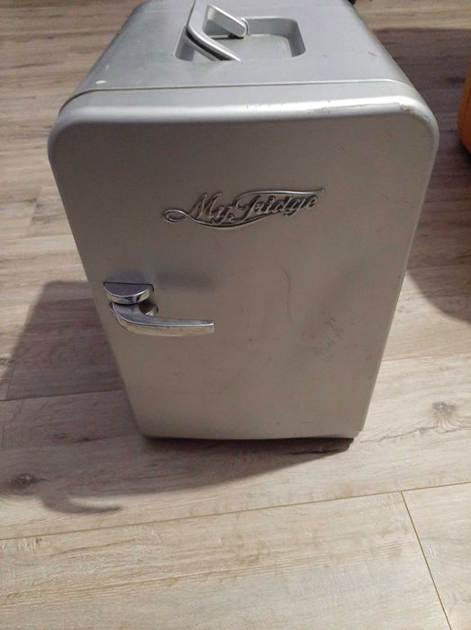 Автохолодильник холодильник автомобільний