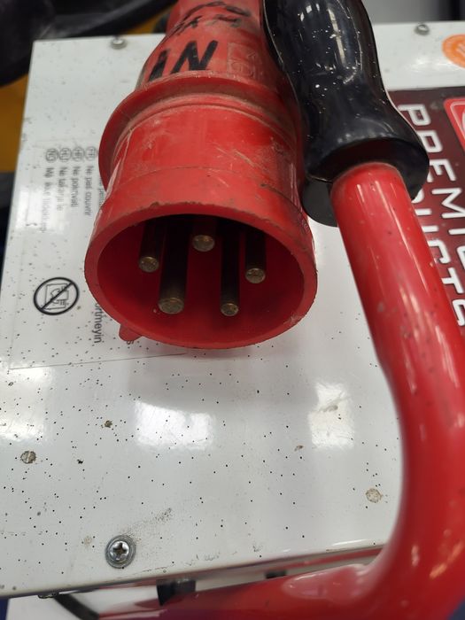 Nagrzewnica HELLIOS 5KW "na siłe" Komis Madej Gorlice