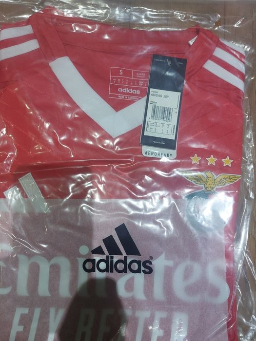 T-shirt oficial do Benfica