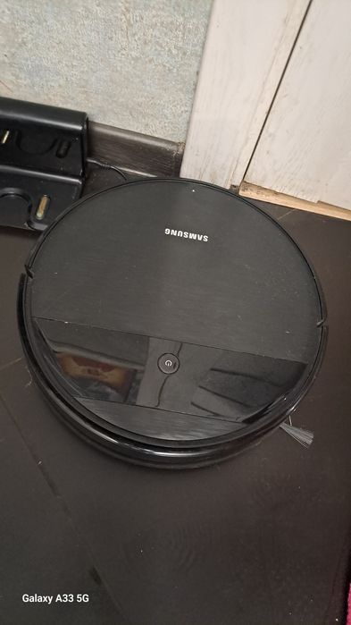 Робот-пылесос Samsung POWERbot-E