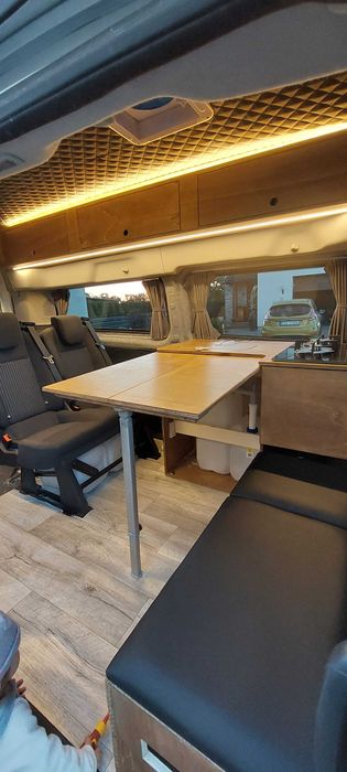 Ford transit custom 9 osób plus zabudowa kamper