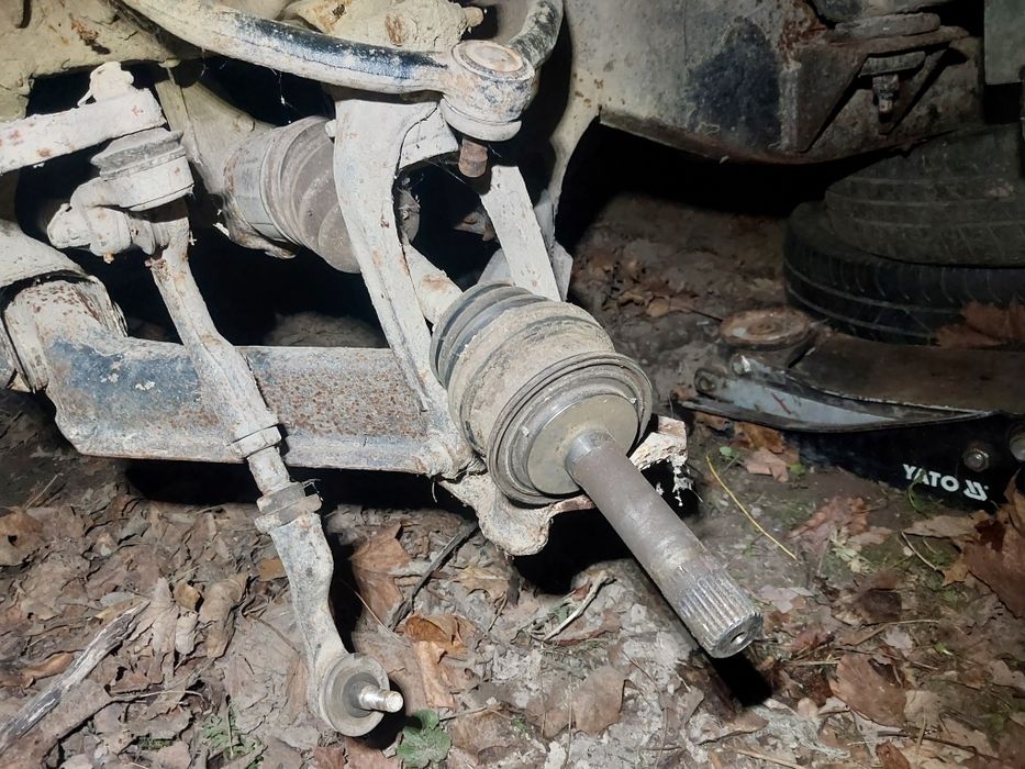 Półoś kompletna prawa lewa kia sportage I 2.0 benzyna 94-03r.