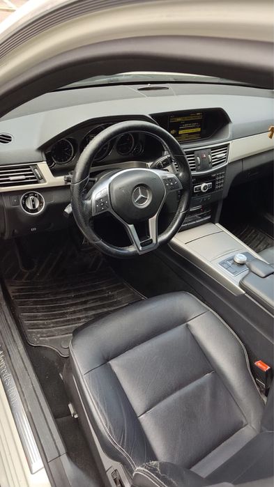 Mercedes-Benz E 250 — fotografia 6