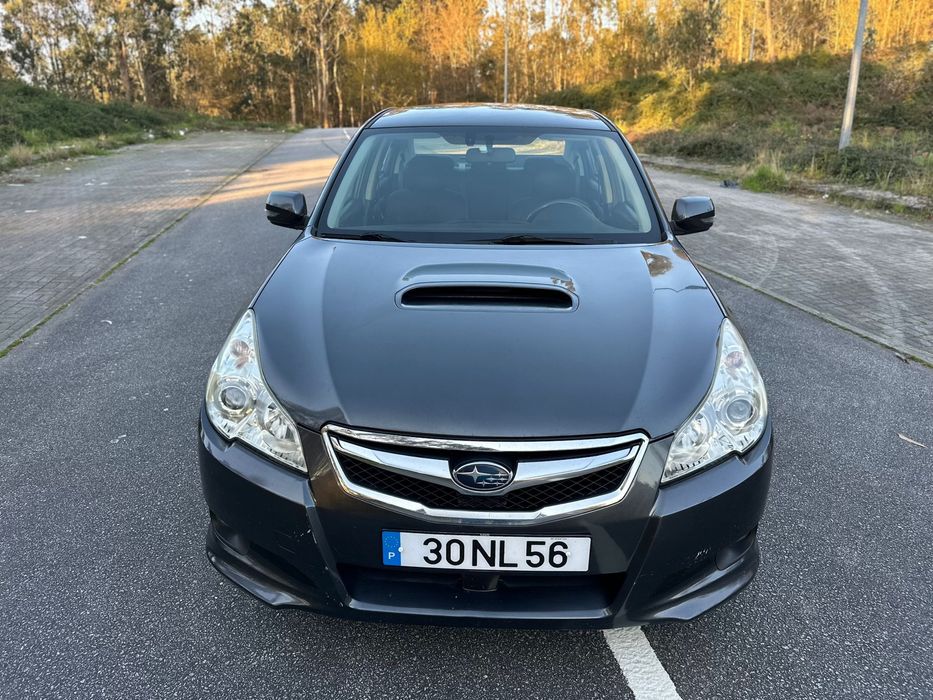 Subaru Legacy AWD