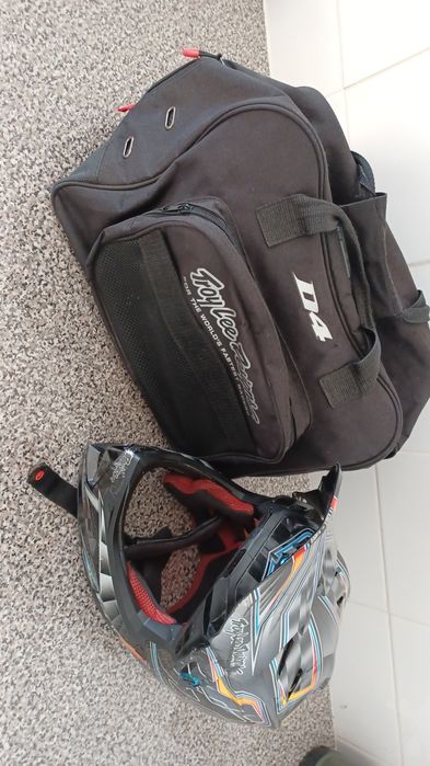 Capacete troylee designs D4 carbono