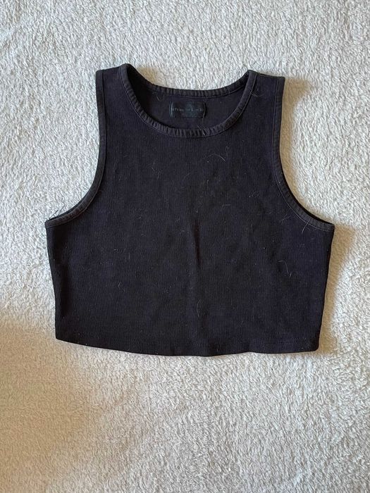 Lote de roupa feminina (30 peças) – venda rápida