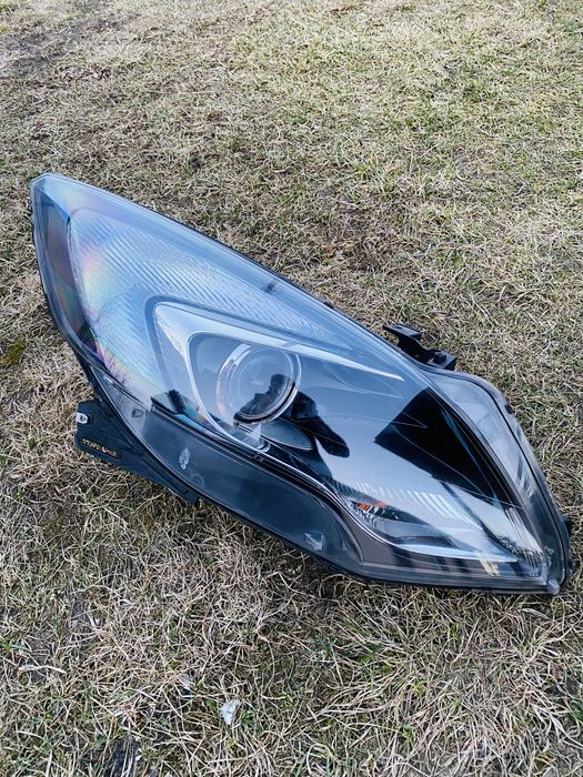 Lampa Reflektor Prawa Przód Opel Zafira C Soczewka Europa