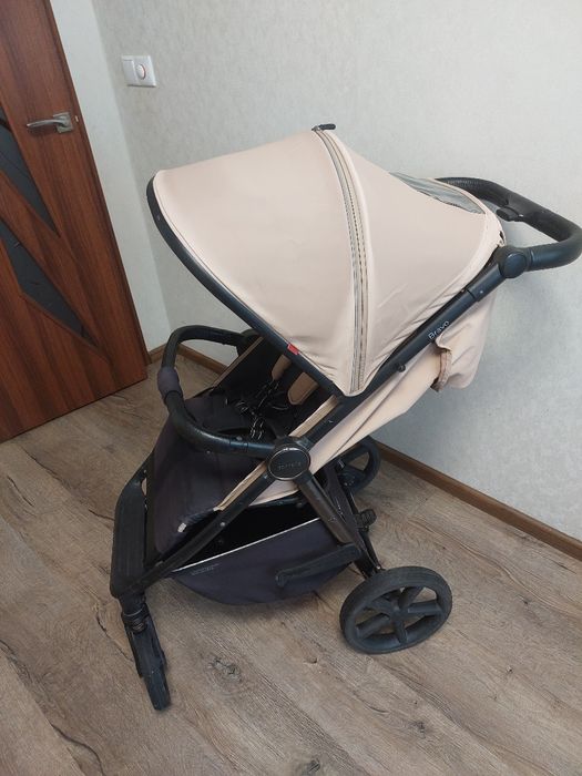 Прогулянковий візочок Carrello bravo plus ШВИДКИЙ ПРОДАЖ