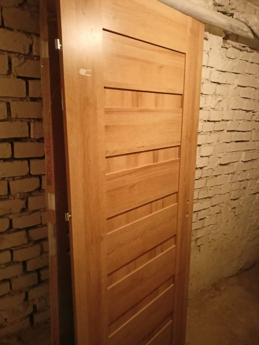 Drzwi 80L Livia 1 Dąb pełne MDF