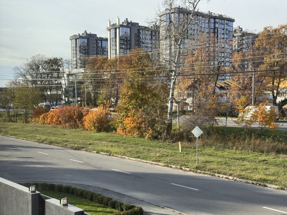 ДОВГОСТРОКОВА Оренда фасад Варшавська траса. Газ! 4 сотки