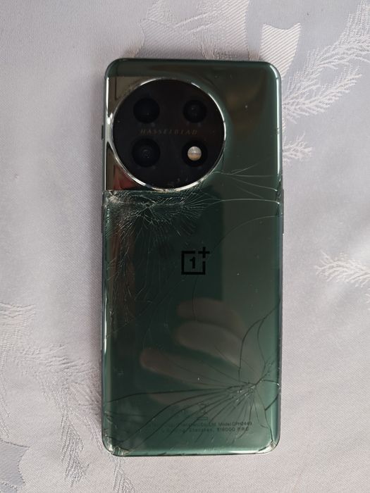 Oneplus 11 5g 256gb ładowarka 100w orginalne etui carbon