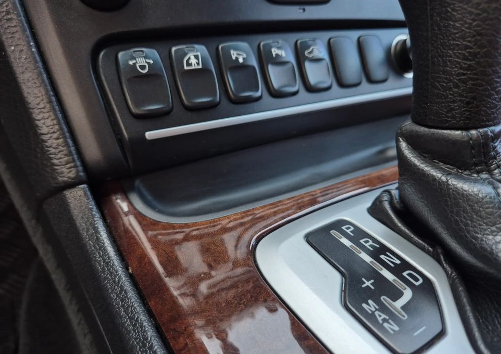 Продам Volvo XC 90 2.4 TDI 4X4