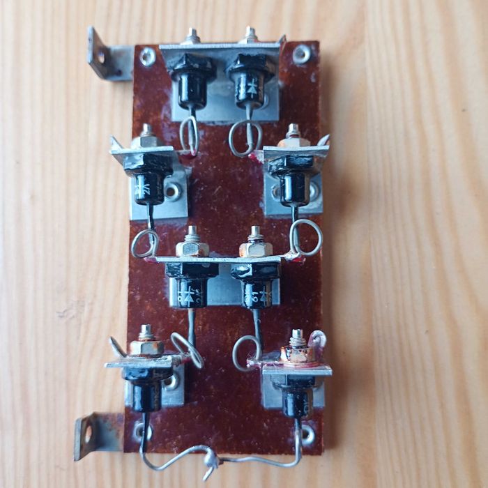 Dioda DK 61-2A 8 szt.