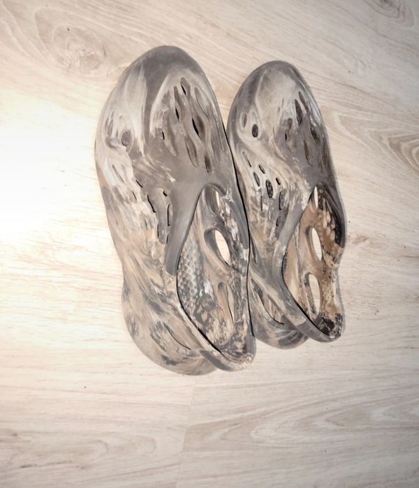 Buty Klapki Yeezy Foam Runner MX Granite 45