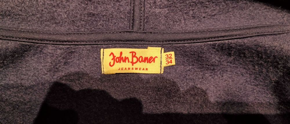 Damska bluza dresowa z kapturem John Baner. Jak nowa.