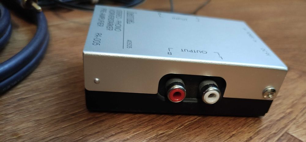 Компактный фонокорректор для MM-систем Hama PA-005 + блок питания и Proclass-Audio межблочный кабель