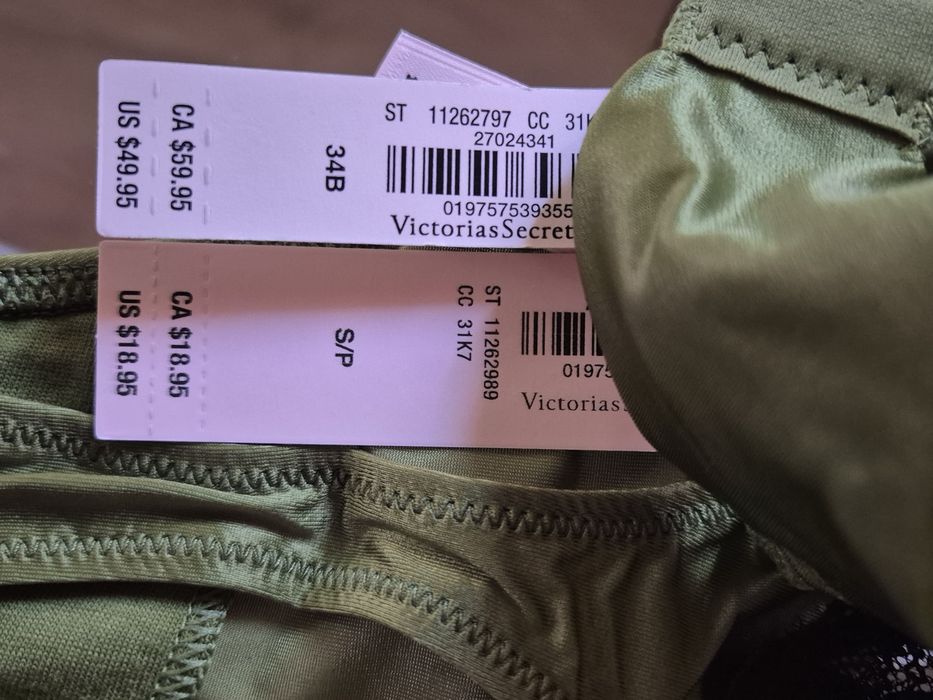 Victoria's secret комплект белья 32В./ХS,S