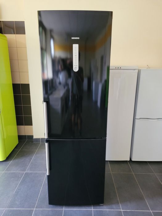 Sprzedam lodówkę firmy Siemens z możliwością dostawy