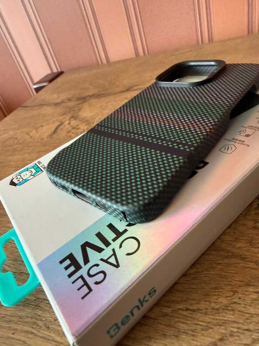 Чехол Benks для iPhone 16 Pro MagClap ArmorPro Case Aurora