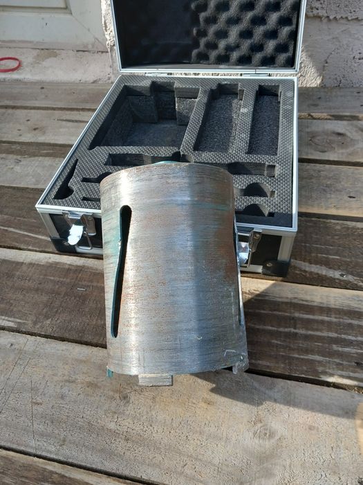 Otwornica diamentowa do betonu Erbauer 117 mm + walizka.