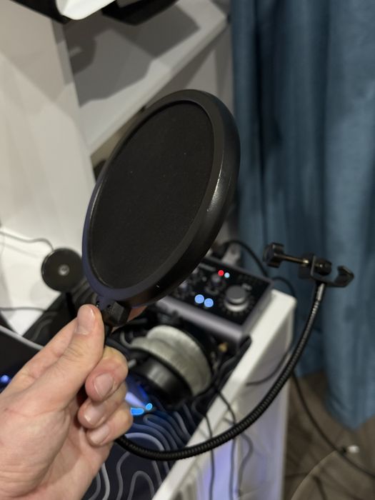 Audio-Technica AT2020 конденсаторний студійний мікрофон