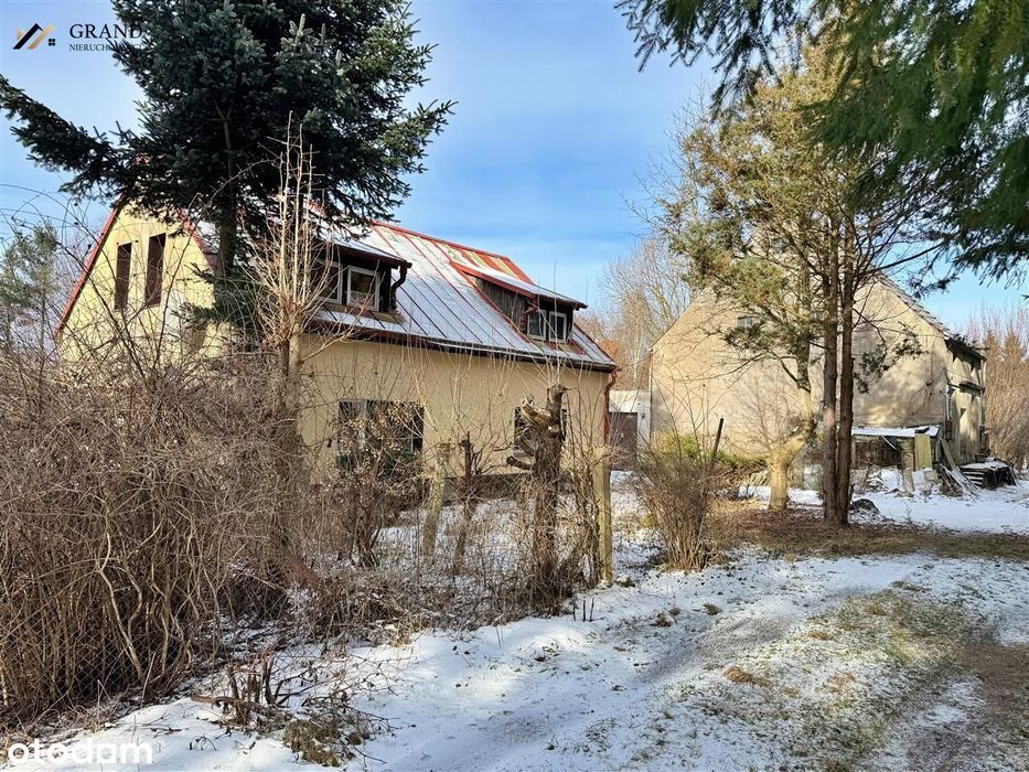 Dom wolno stojący z budynkiem Młynu- Kępa Świeszyń