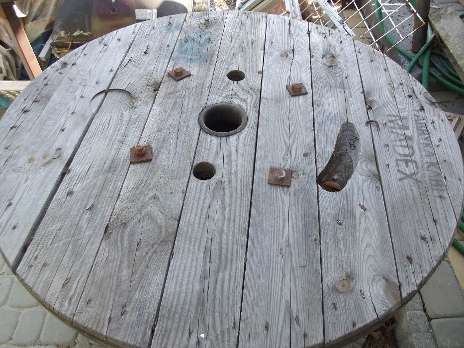 Szpula kablowa, bęben po kablu