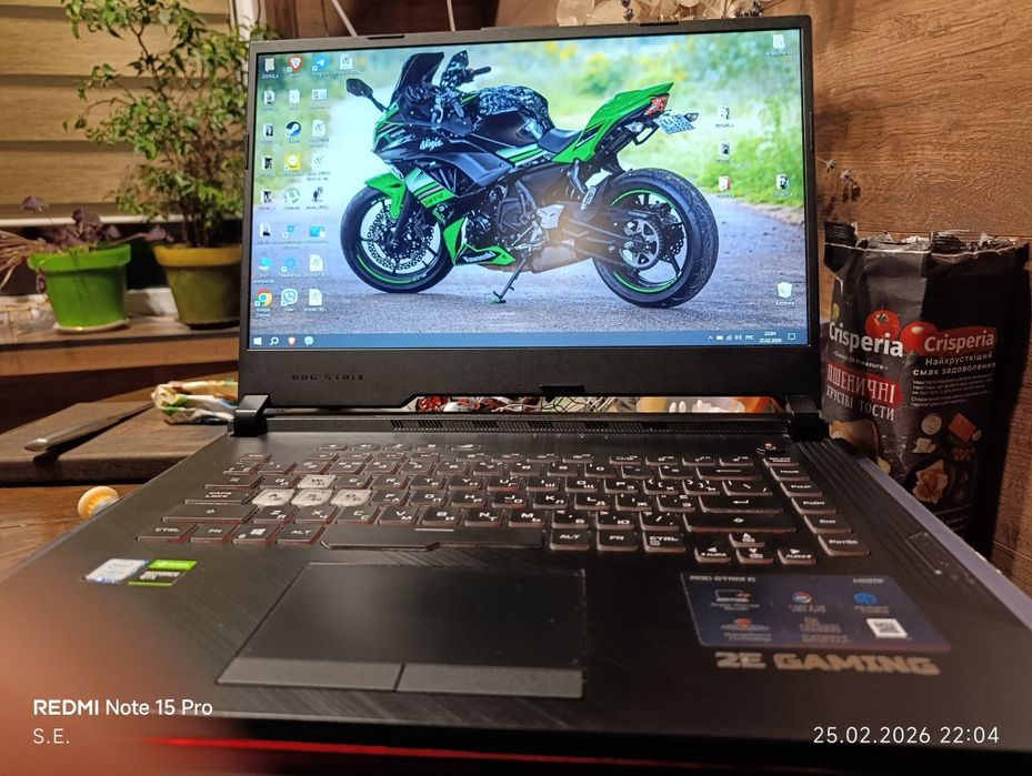 Продам asus rog strix