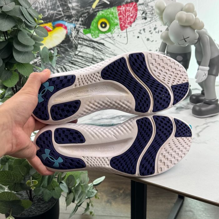 Кросівки Under Armour Charge 40 розмір Е5856