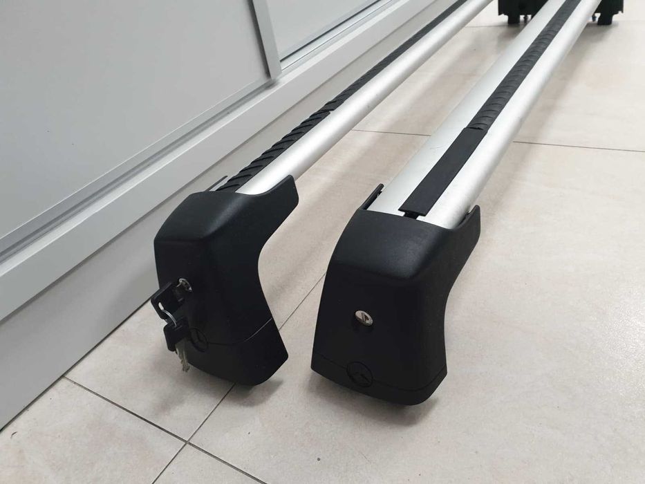 Belki dachowe do Mercedesa E-Klasy W213 sedan oryginalny