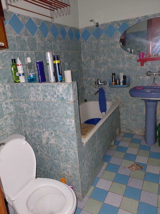 Продається великий будинок 170 кв.м в селі Вислобоки  - за 12 км від Львова