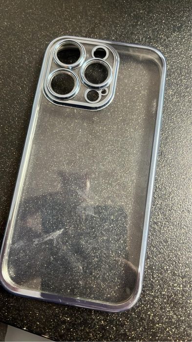 etui iphone 14 pro