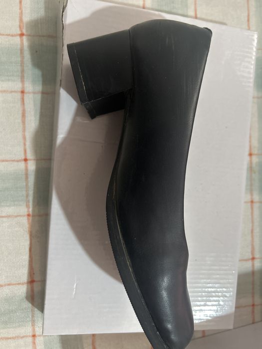 sapatos femininos do traje académico