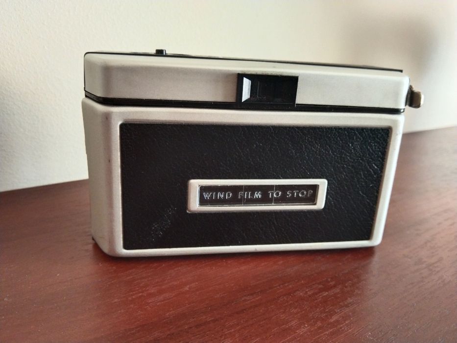 Aparat fotograficzny stary  KODAK ID4 Super stan