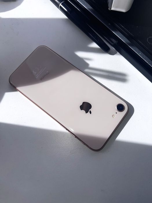 Iphone 8 Gold Rose 64GB