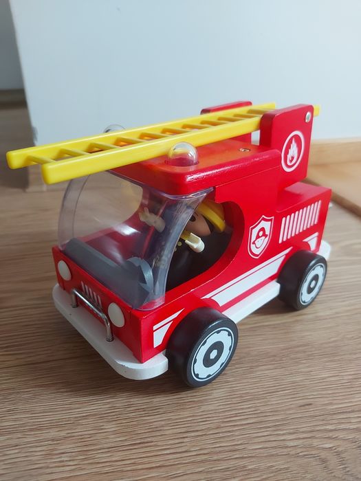 Hape drewniana straż pożarna duże auto