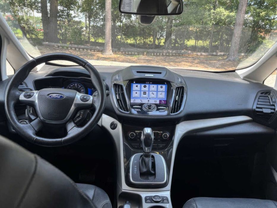 Ford C-Max Hybrid SEL      2016