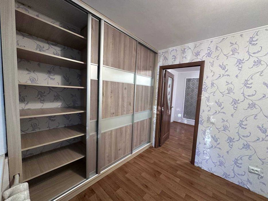 Продаж квартири на зручному поверсі
