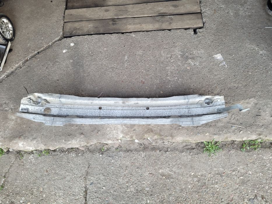 Belka przód przednia pod zderzak wzmocnienie AUDI A4 B6