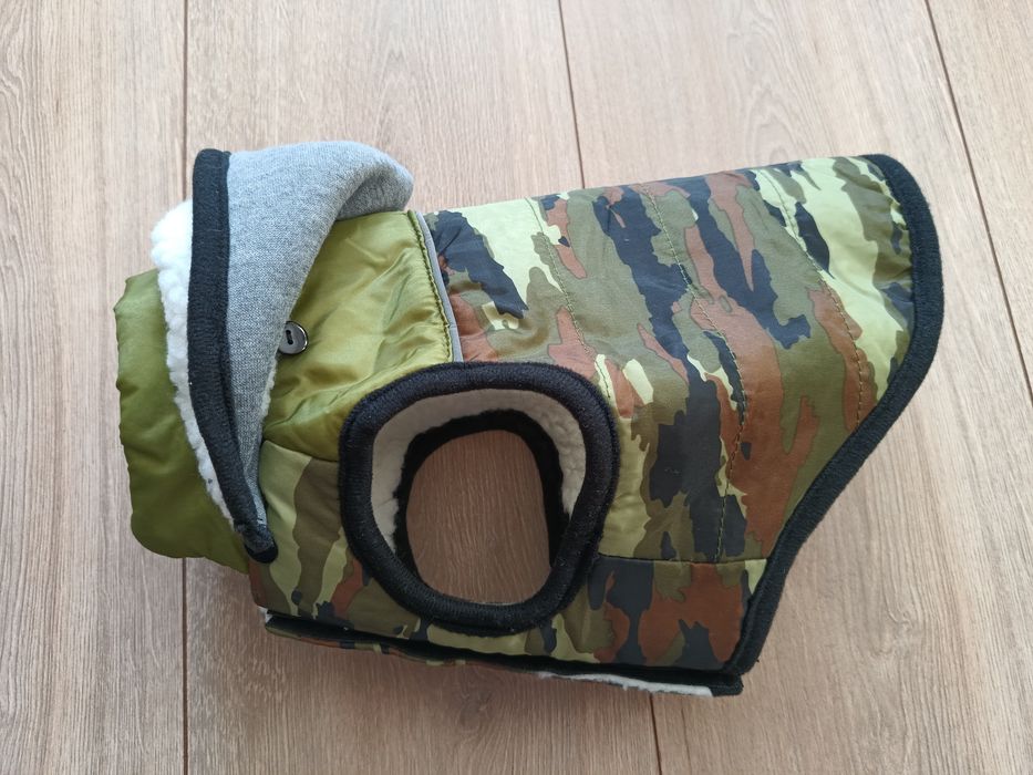 Zimowe ocieplane ubranko dla psa kurtka bluza khaki w łaty