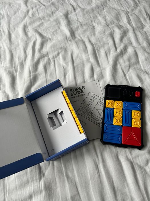 Gra elektroniczna GIIKER Super Slide