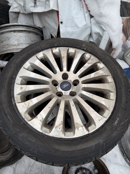 R17 5x108 ford volvo з ризиною 215 55 r17 літо kormoran з дачика тиску