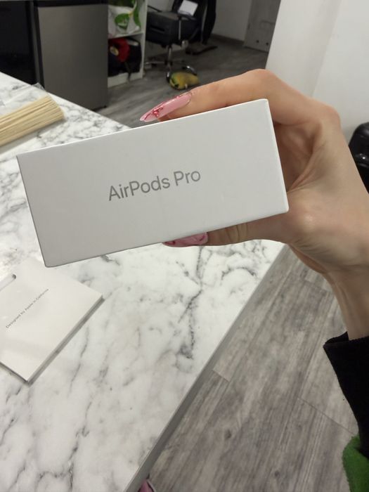 Apple AirPods Pro 2
