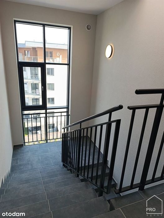 Apartament z tarasem i garderobą