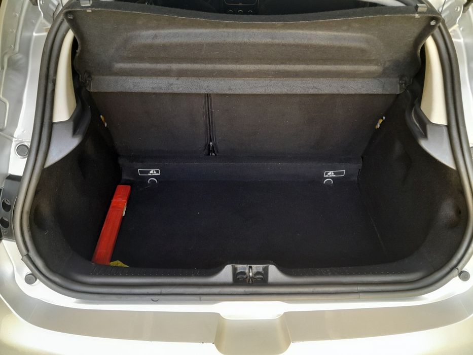 Renault clio eco2 LIMITED EDITION