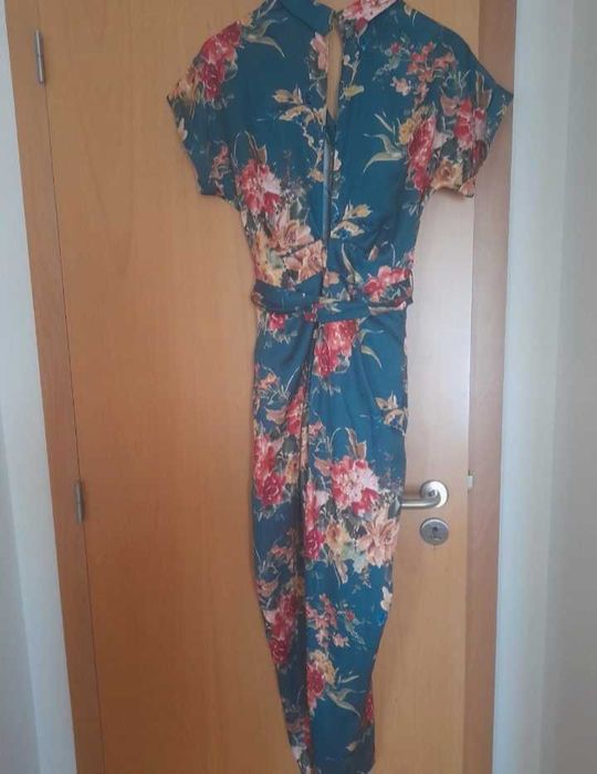 Macacão zara floral