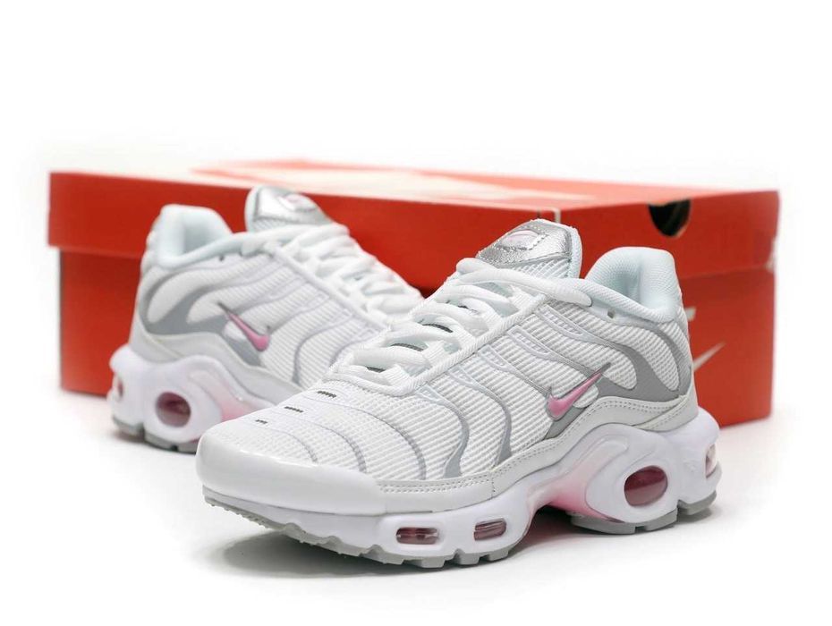 Женские кроссовки Nike Air Max Plus TN White Grey Pink 36-41 Новинка!