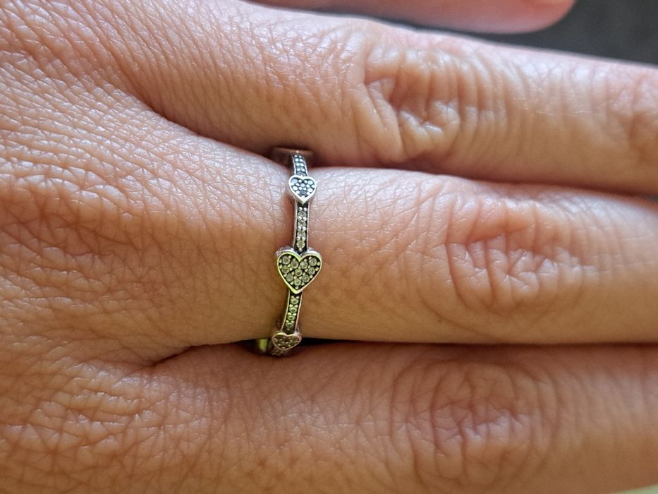 Anel Pandora Allur hearts